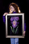 Iris painting on Amiii at the Alwun House Exotic Art Show