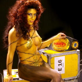 Melina Perez WWE Diva in Gold
