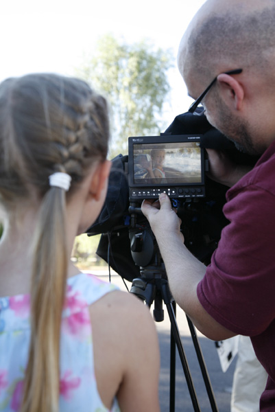Webb shows Sedona the scene she just acted in